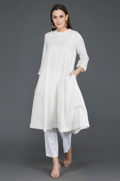 White cotton women kurta set