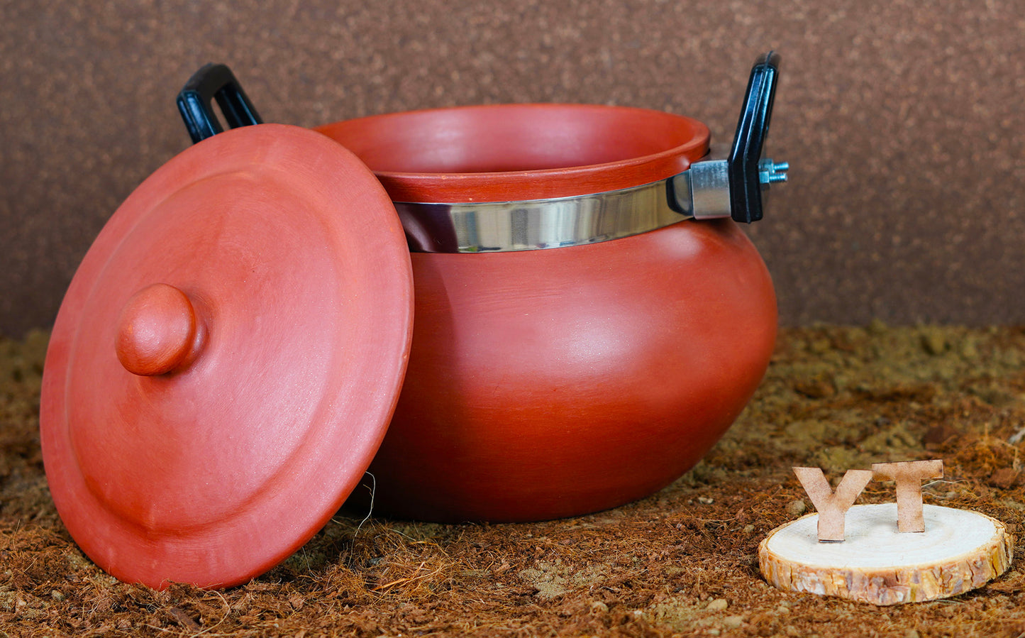 Clay terracotta biryani cooking handi